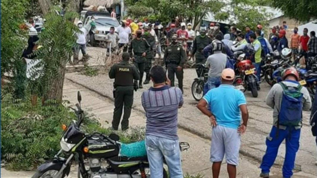Comunidad bloqueó la vía San Andrés de Sotavento – Chinú