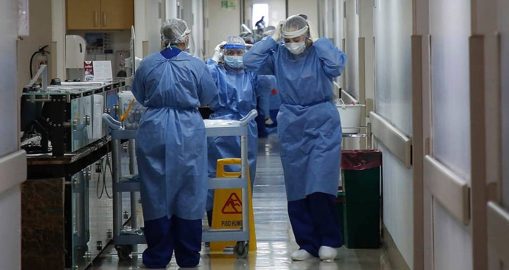 Cerca de 700 trabajadores del sector salud están contagiados con Covid-19
