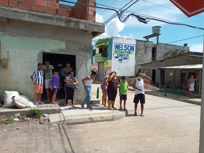 Protestas en el sur de Montería, habitantes denuncian que llevan más de 8 horas sin fluido eléctrico