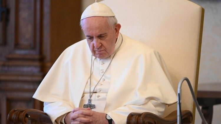 Papa Francisco oró por todos los que se quedaron sin trabajo a causa del coronavirus