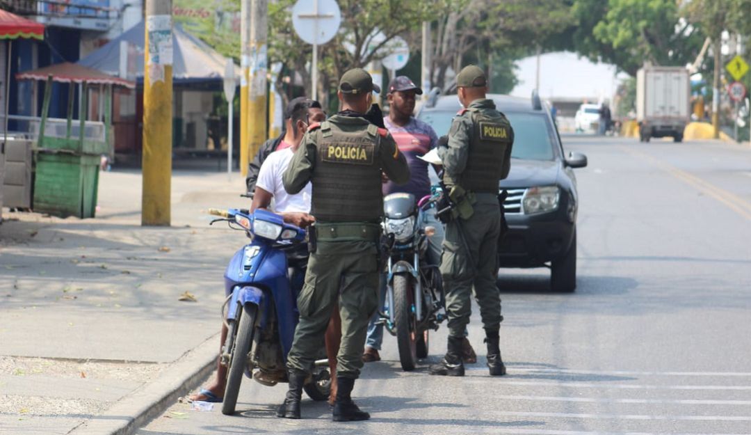 Policía ha aplicado 229 multas por incumplimiento de ley seca y toque de queda