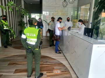 En Montería, autoridades inspeccionan el cumplimiento de los protocolos de bioseguridad en hoteles