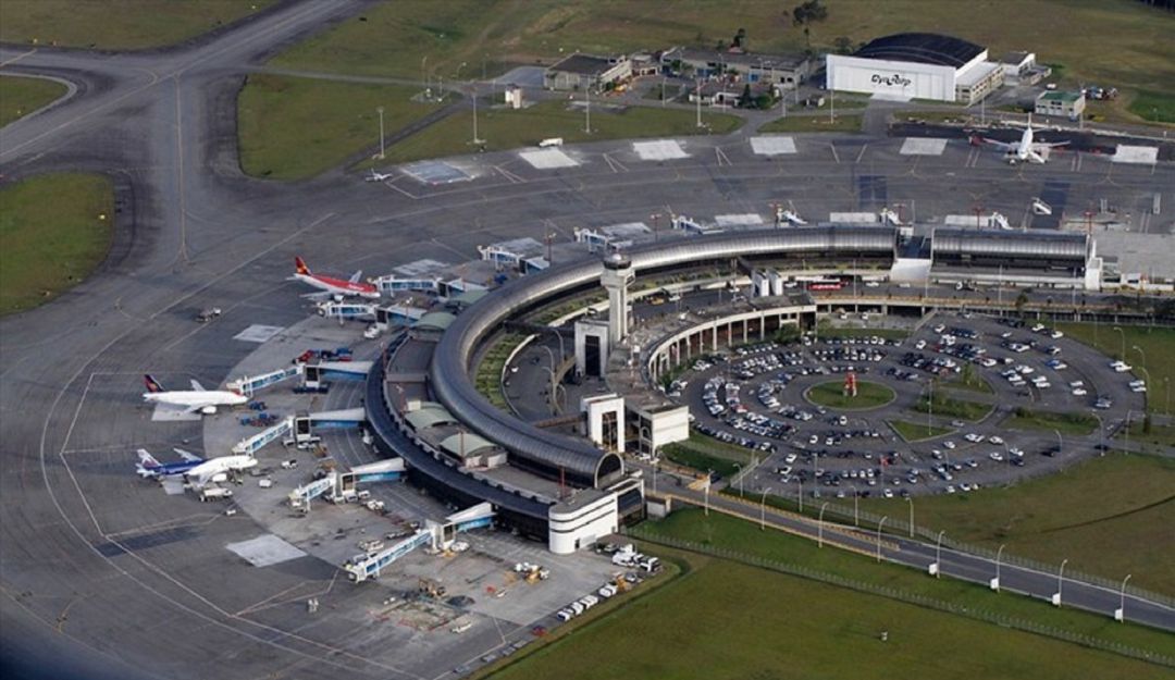 Estos son los aeropuertos que están pidiendo pista para reapertura