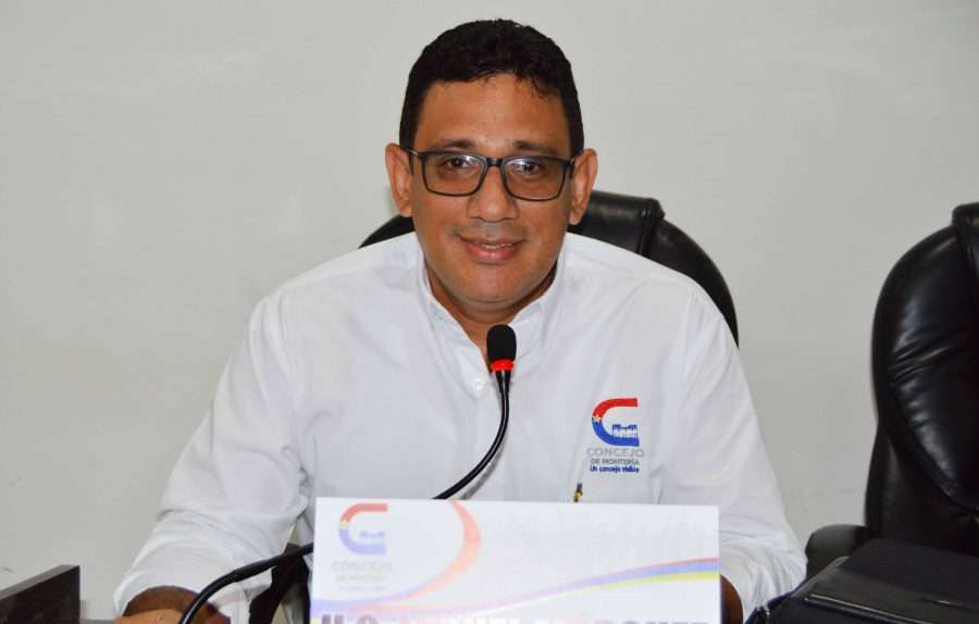 Tomar 670 muestras de Covid-19 diarias en Montería: solicitud del concejal Leonel Márquez al MinSalud