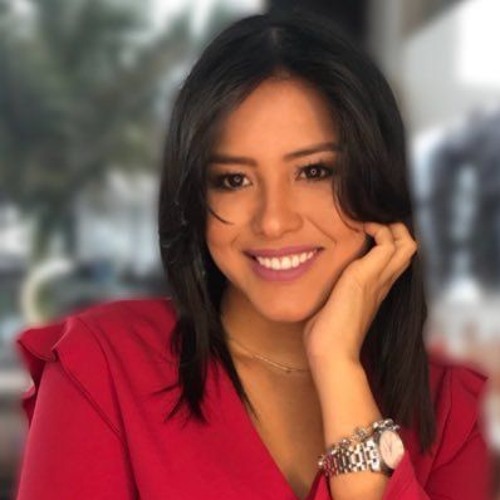 La belleza y profesionalismo de la presentadora María Camila Orozco, tiene cautivados a los televidentes
