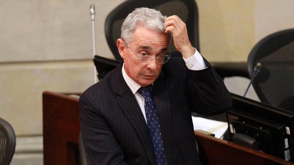 Uribe deberá rendir versión libre ante la Corte Suprema de Justicia por masacres de El Aro y La Granja