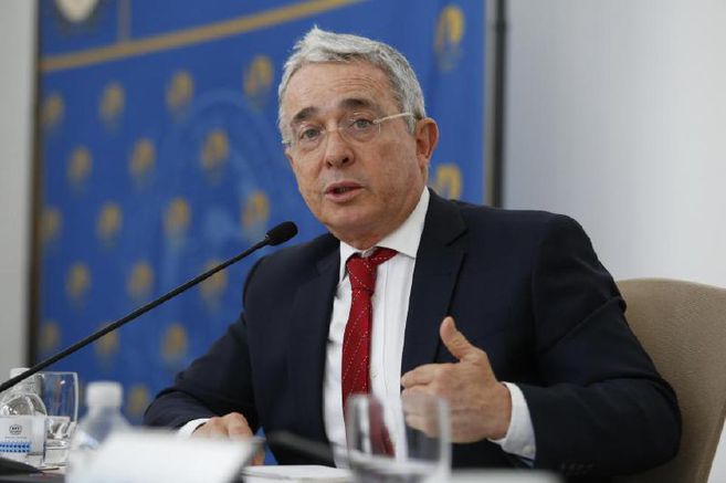 Corte Suprema perdió la competencia y debe remitir el proceso de Uribe a la Fiscalía: Procuraduría