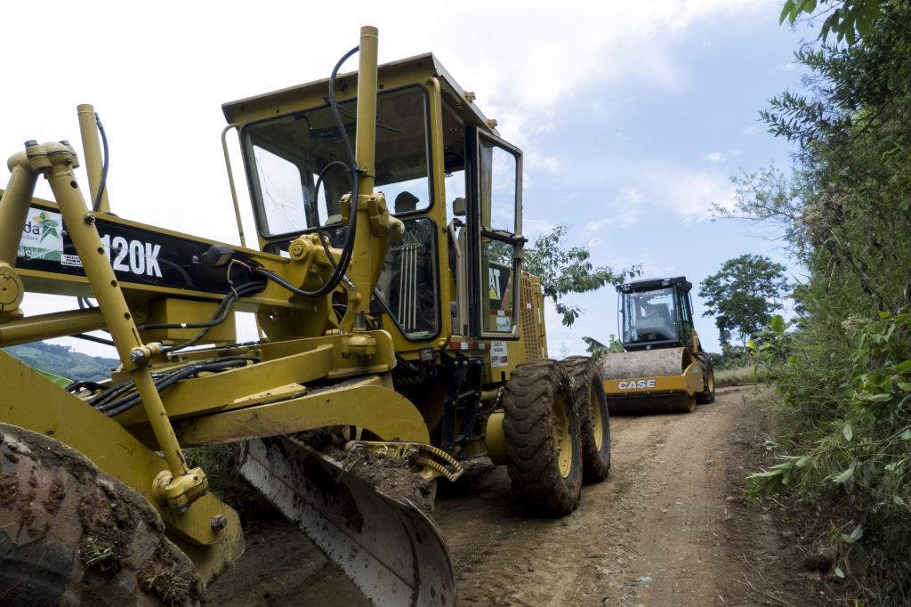 Progreso para el sector rural: aseguran recursos para el Banco de Maquinaría de Montería