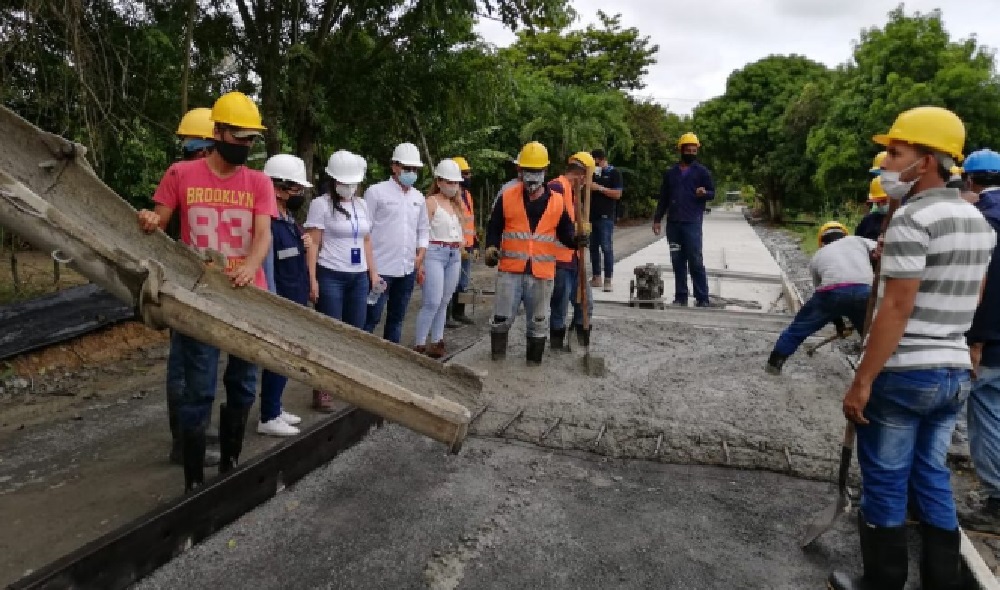 Inspeccionan obras de pavimentación en la vía Aguas Negras – El Sabanal tras quejas de la comunidad
