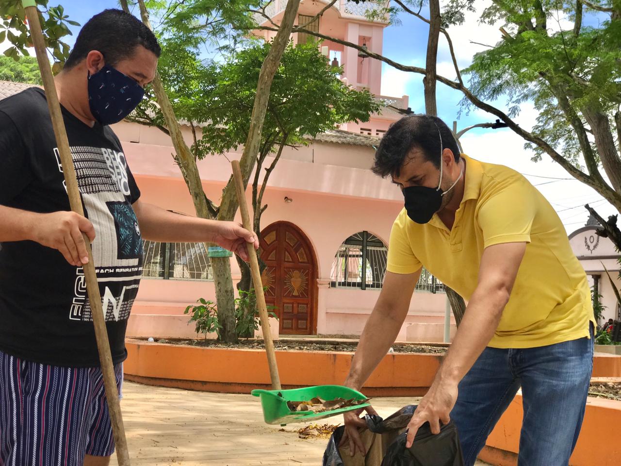 Adopta un parque: loriqueros se unieron a jornada de limpieza tras llamado de la Gestora Social