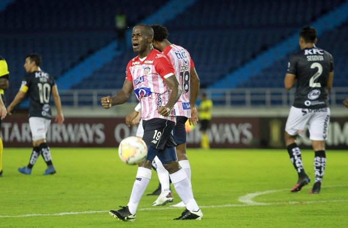 Junior volvió al ‘Metro’ y goleó al poderoso Independiente del Valle