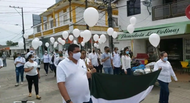 En Montelíbano marcharon en rechazo por asesinato de mujer y niña de 12 años