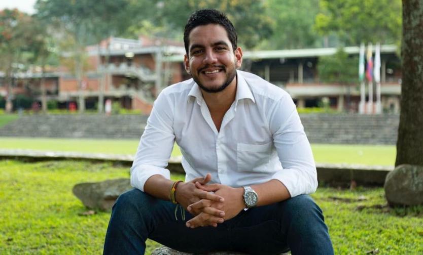 Concejal que desafió al uribismo en Antioquia pierde su curuI
