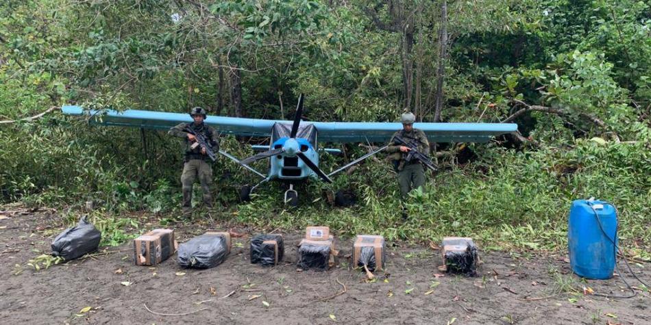 Hallan avión ultraliviano cargado de cocaína en las selvas de Tumaco, Nariño