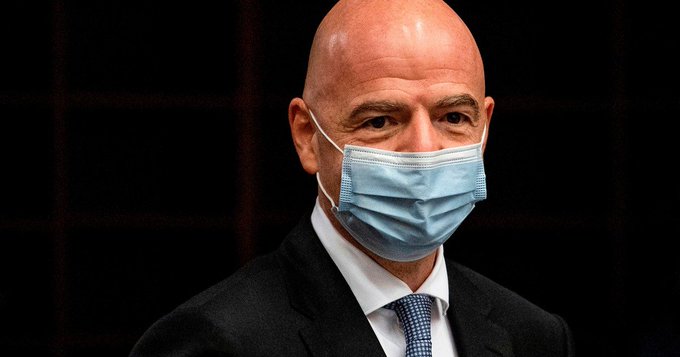 El presidente de la FIFA dio positivo para coronavirus