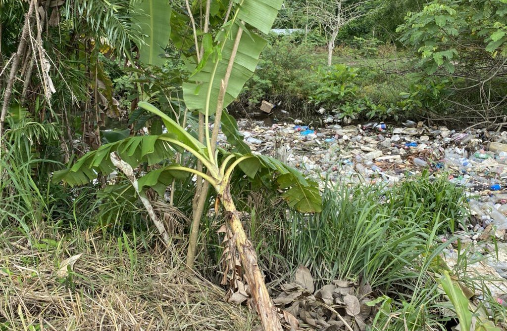 En Montería no hay cultura ciudadana: basura acumulada provocó el colapso de canales