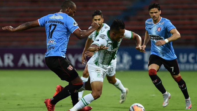 Atlético Nacional se complicó en Sudamericana tras empatar ante River Plate de Uruguay