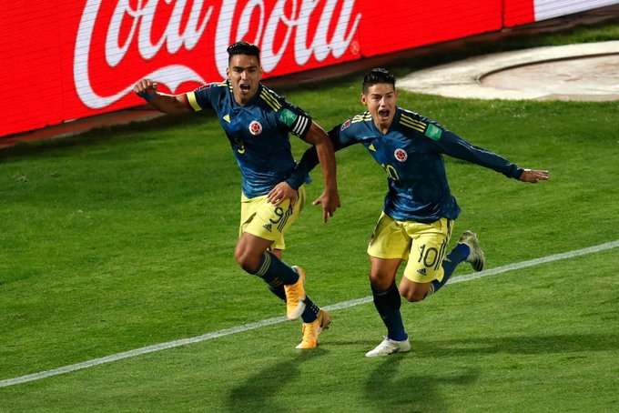 Colombia consiguió un agónico empate en su visita a Chile