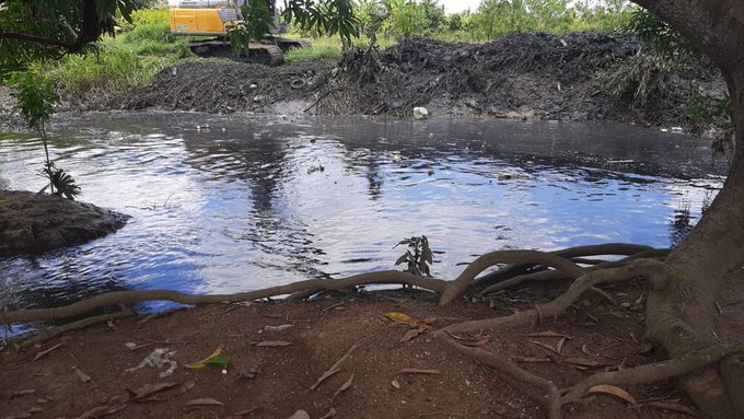 Alcaldía hace llamado a los monterianos para que no arrojen basura a los canales pluviales