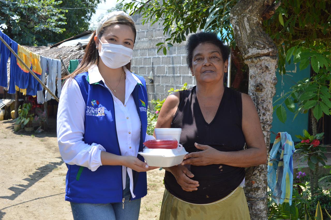 Qué buena obra, Gestora Social de San Pelayo inició programa de alimentación para adultos mayores