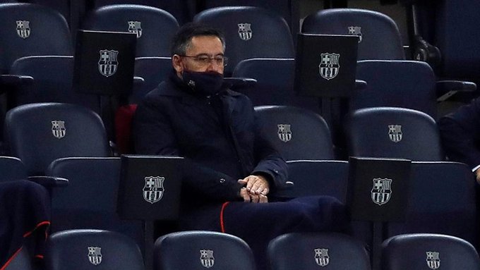 Bartomeu dimite como presidente del Barcelona