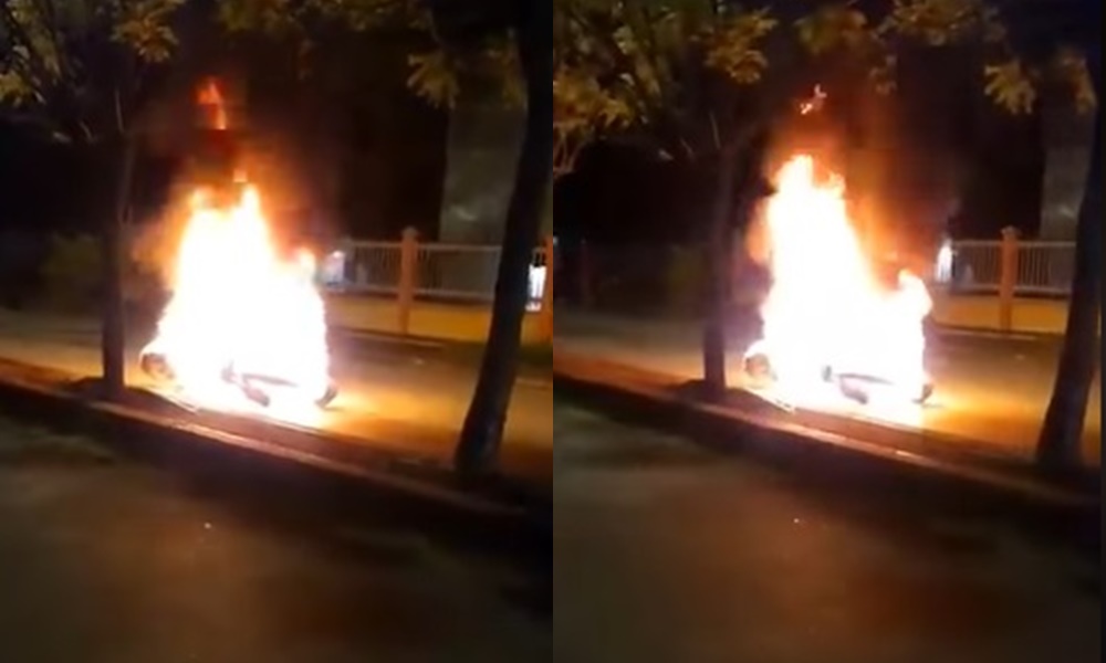En video, motocicleta se incendió frente al Hospital San Jerónimo de Montería