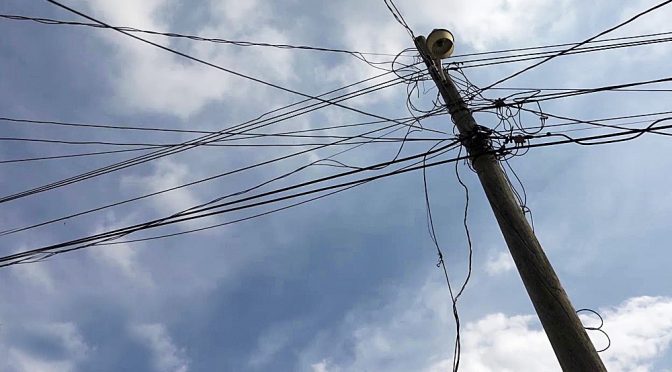 ‘El colmo de la sinvergüenzura’: sujetos se robaron el cableado de una escuela en Sahagún