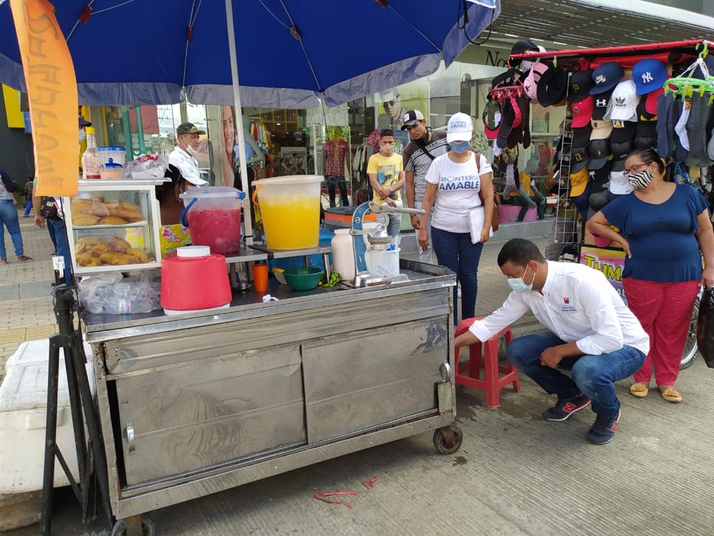 Alcaldía concertó proceso de reubicación de comerciantes informales en el paseo de las flores