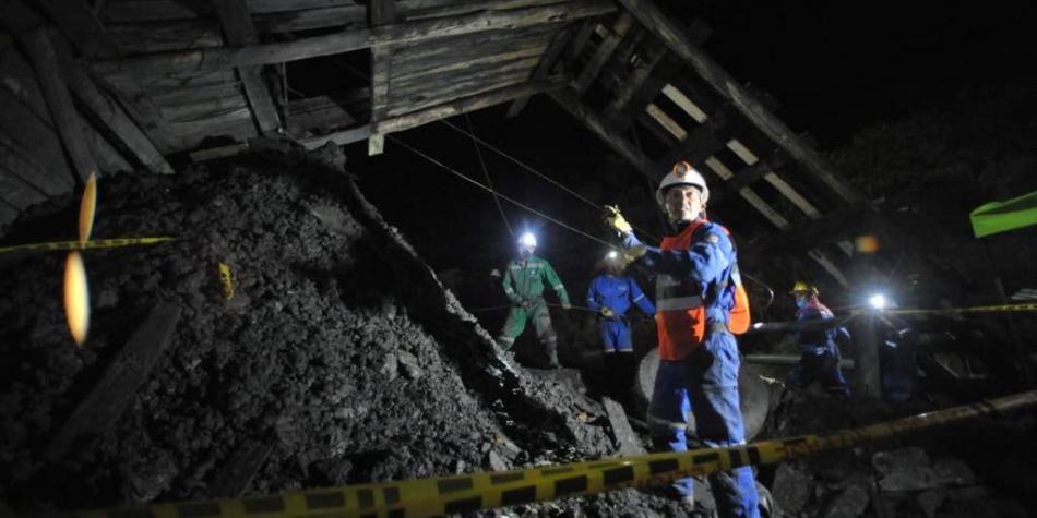 Derrumbe en una mina dejó 14 mineros atrapados en Bolívar