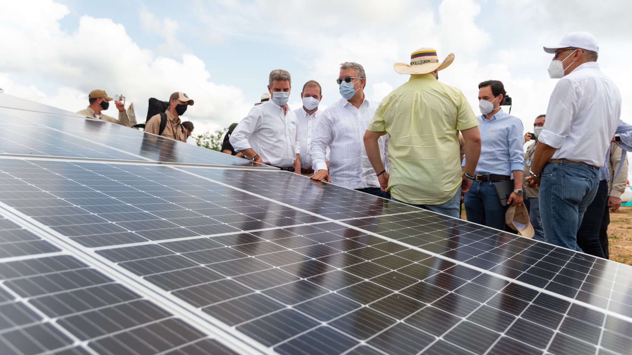 Duque aseguró que la granja solar convertirá a Córdoba en líder de energías renovables no convencionales