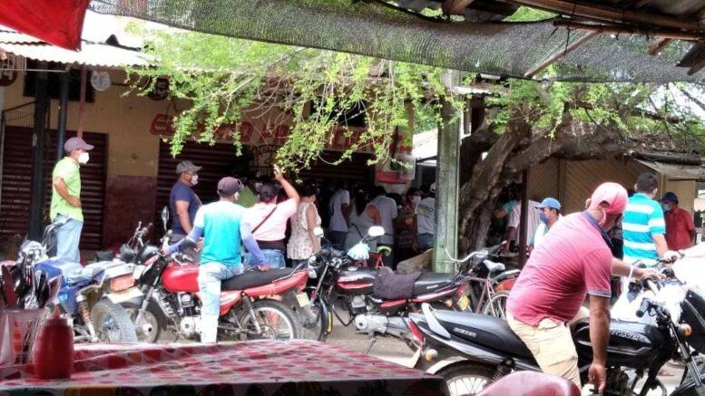 Hombre falleció de un infarto en pleno Mercado de Cereté