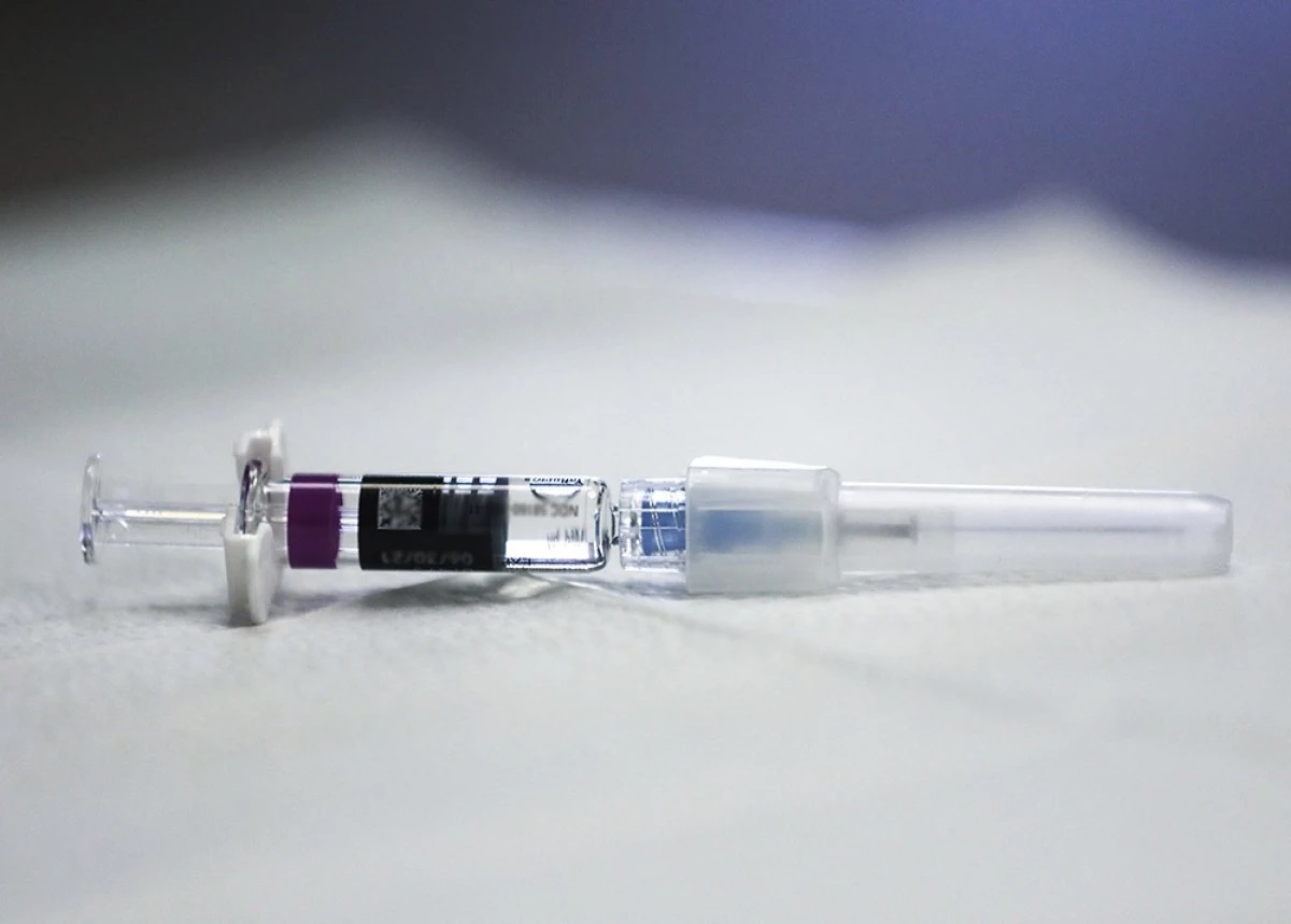 Estados Unidos espera arrancar vacunación contra Covid-19 en diciembre