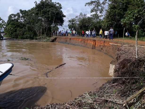 Alerta en Nechí, advierten que está a punto de colapsar el muro de contención del río Cauca