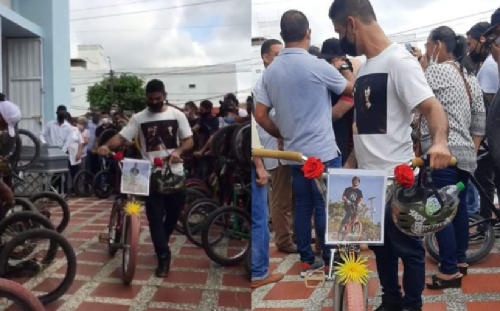 Hasta la iglesia llegaron en bicicletas a darle el último adiós al joven que fue impactado por un rayo en Montería