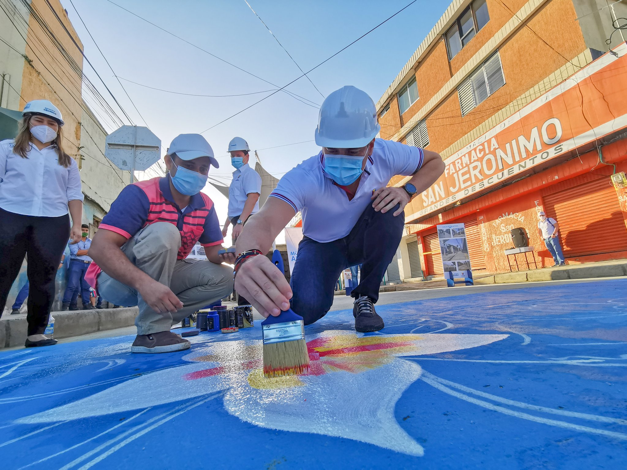 Alcalde de Montería hizo entrega de la obra de recuperación de la calle 35 en el Pasaje de Las Flores