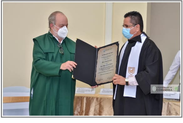 Rector de Unicórdoba, Jairo Torres Oviedo, recibió el título de Doctorado Honoris Causa