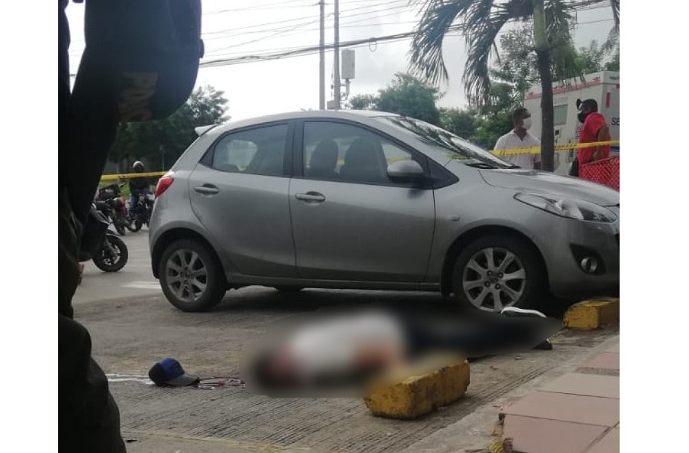 Fue por lana y salió trasquilado, dan de baja a delincuente en atraco a carro de valores