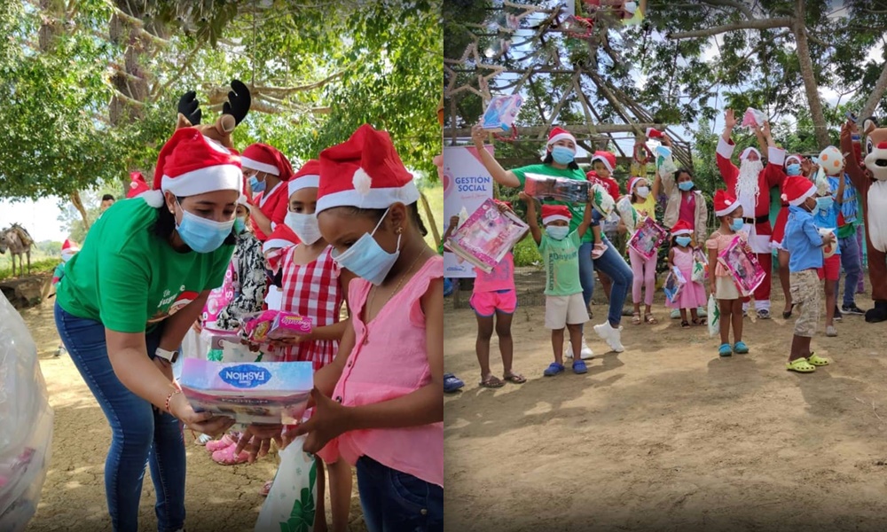 Alegría para los niños, más de 250 regalos fueron entregados en Puerto Escondido