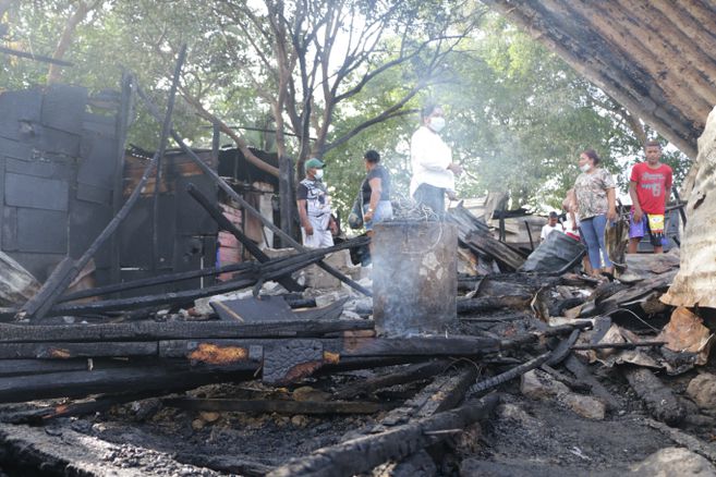 En Montería, reconstruyen viviendas afectadas por incendio en Nuevo Milenio