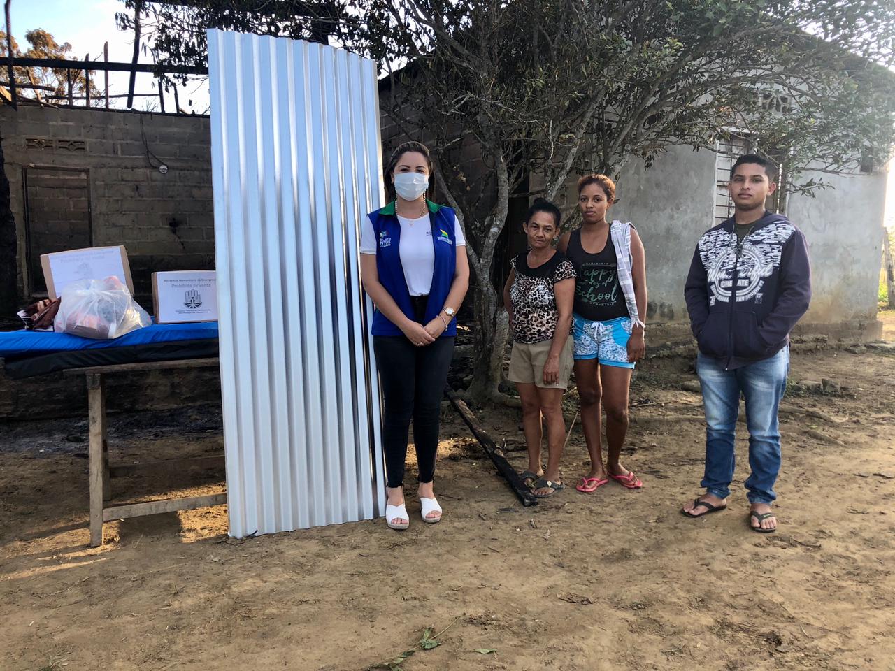 Gestora Social de San Pelayo entregó ayudas humanitarias a familia afectada por incendio