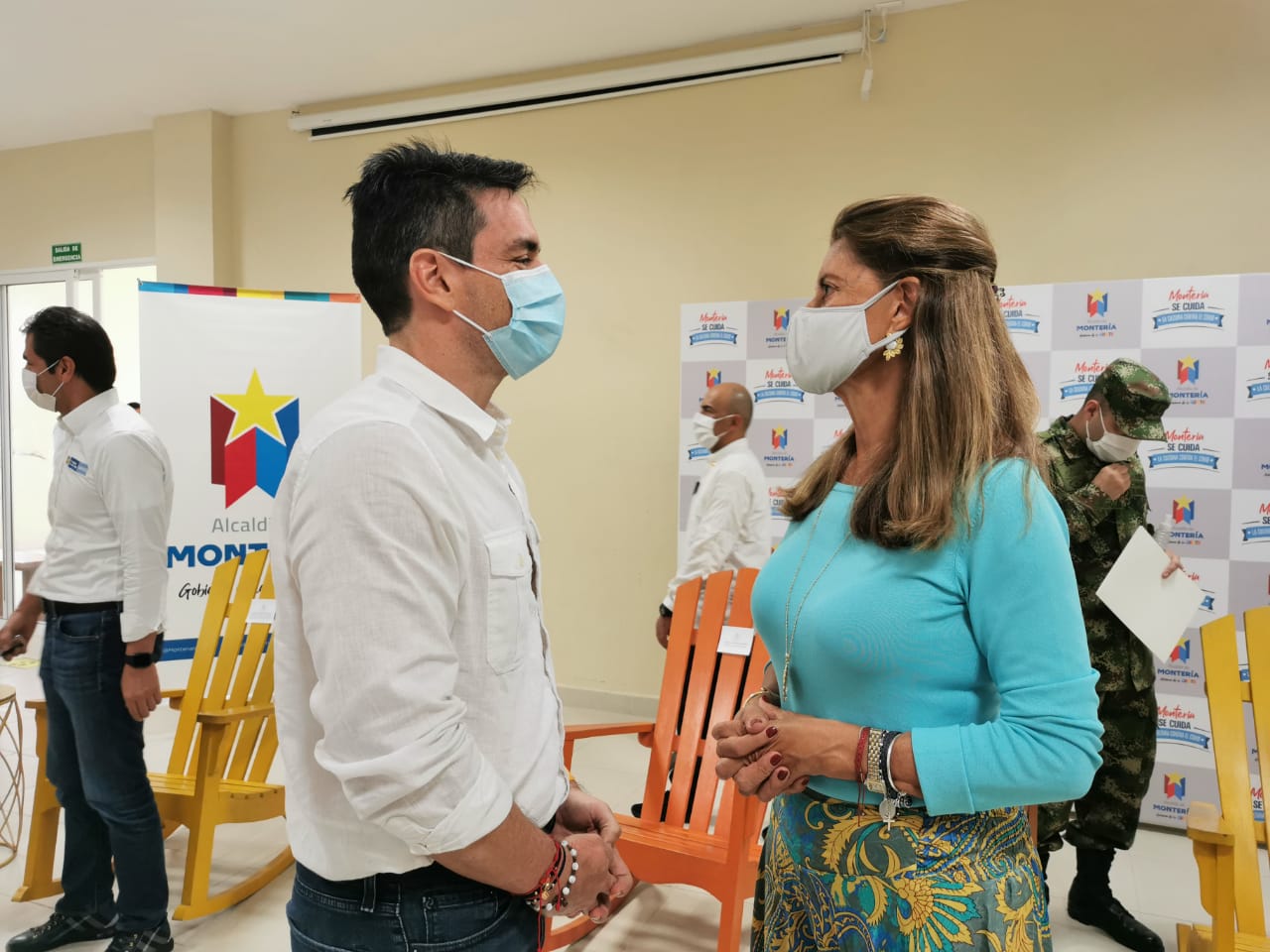 En Montería, vicepresidenta lanzó programa de reactivación económica que beneficiará a vendedores informales