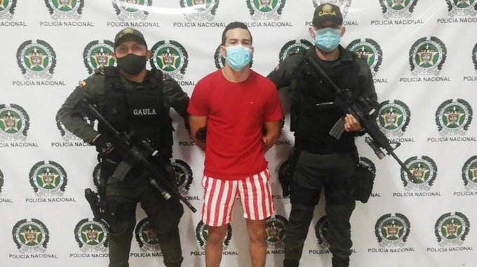 Capturan a universitario por extorsión: exigía $10 millones a su exnovia para no publicarle videos y fotos desnuda