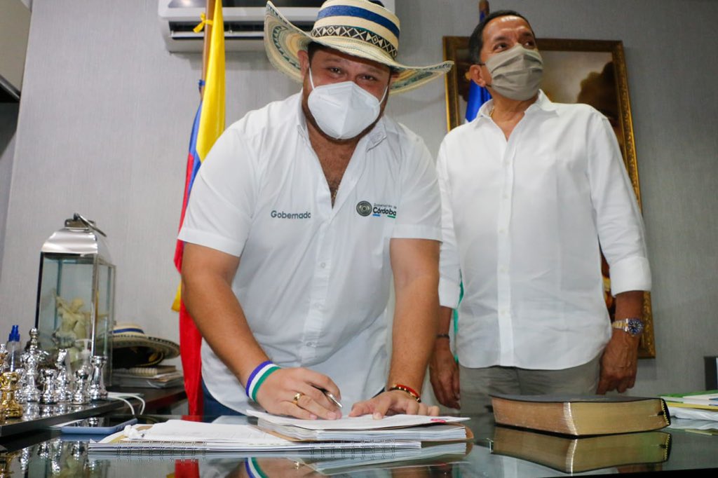 Abogado, Roberto Tirado se posesionó como  nuevo notario cuarto del circuito notarial de Montería