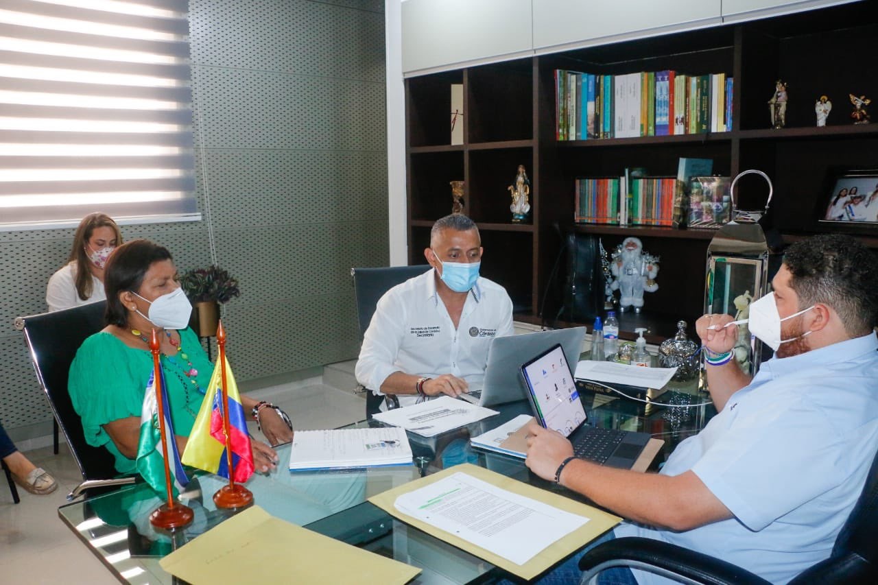 Gobernador reveló que destinarán 1.144.347 vacunas contra Covid-19 para Córdoba