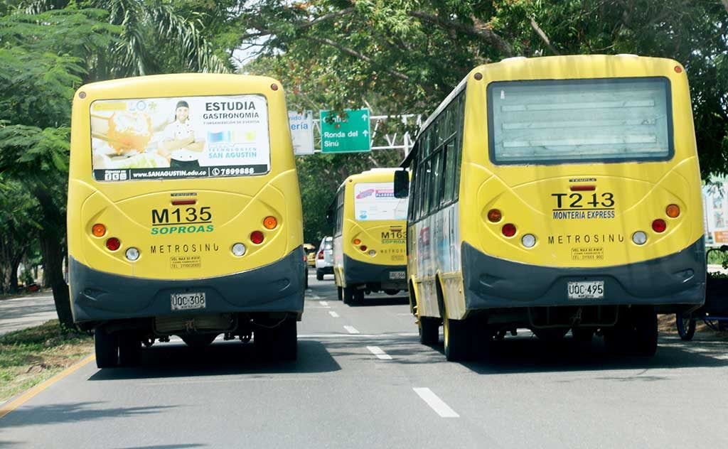 Cientos de personas quedaron “varadas” por paro de trasporte público colectivo en Montería