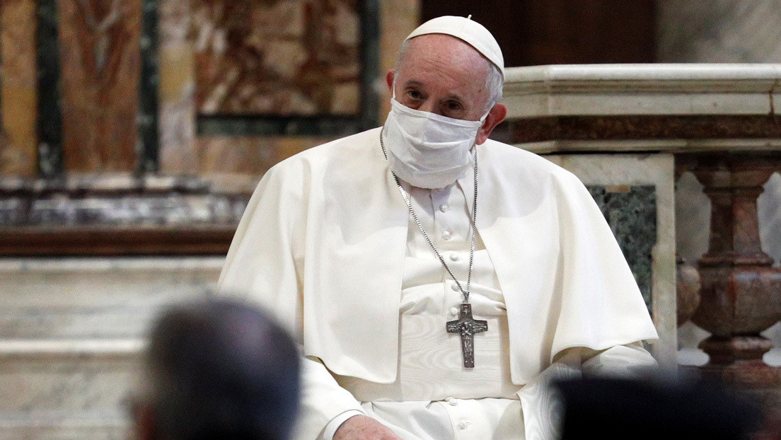 Papa Francisco recibió la vacuna contra el Covid-19