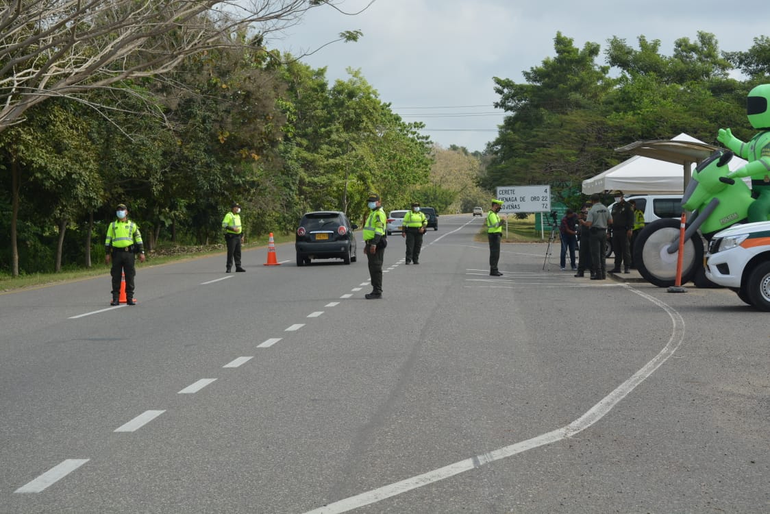 En Montería, Policía realiza acompañamiento durante el Plan Éxodo del puente festivo de Reyes