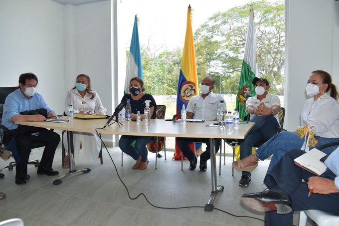 Alcaldes de cuatro municipios de Córdoba se reunieron con Superservicios por pésimo servicio de agua