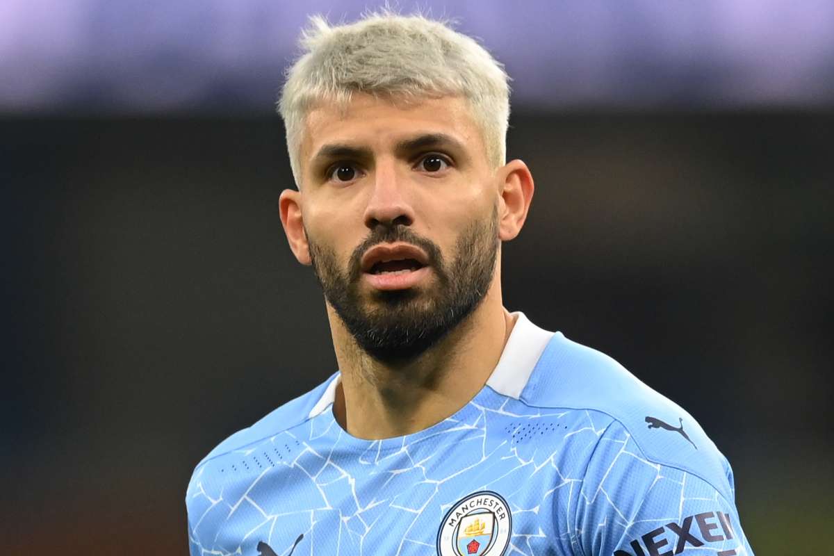 Sergio Agüero confirmó que dio positivo para Covid-19