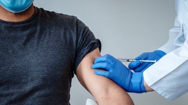No será Duque el primero en vacunarse contra el Covid-19 en Colombia, sino una enfermera del INC